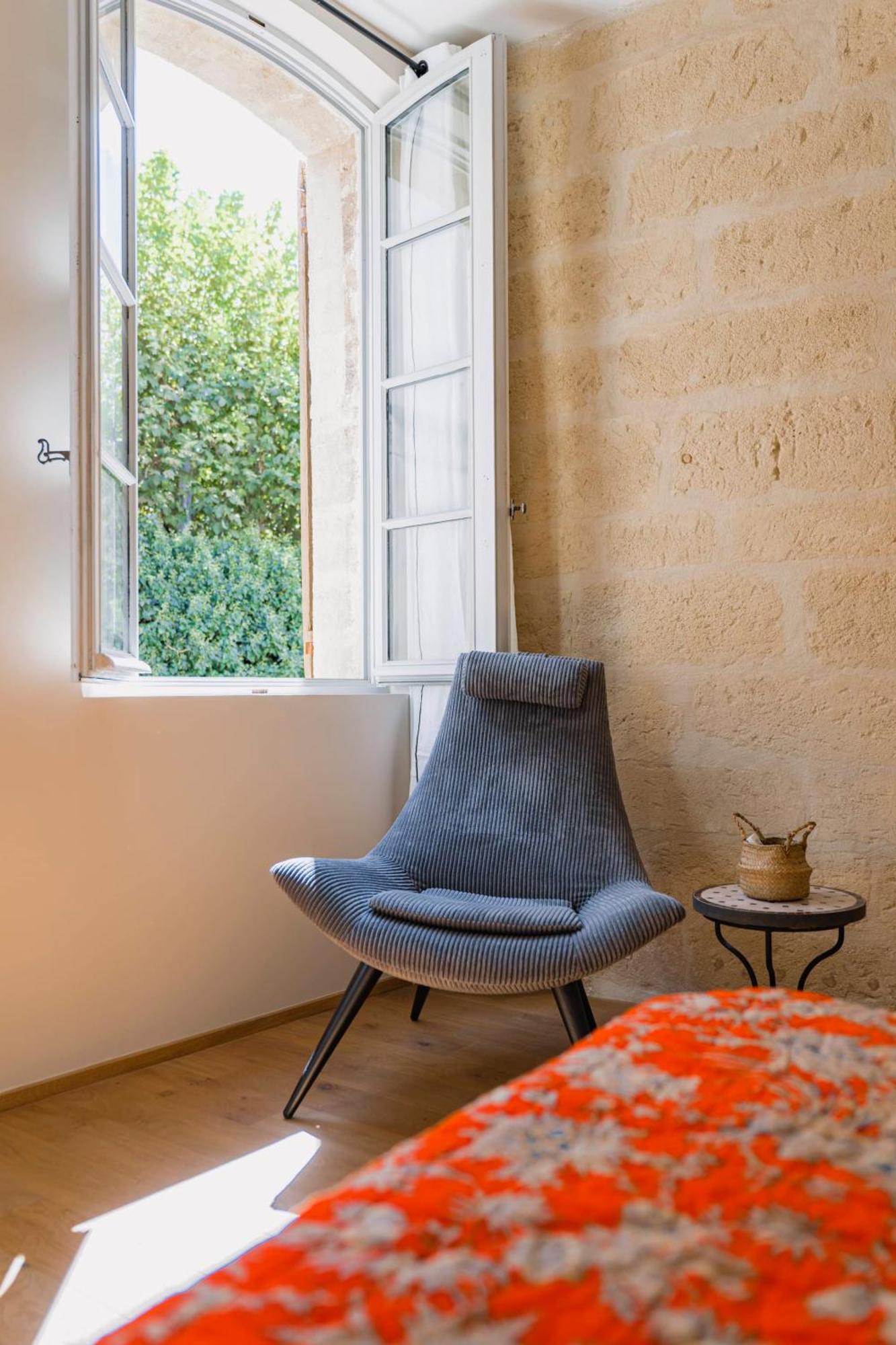 Le Petit Avignon - Chambres & Appartement A Deux Pas Du Pont D'Avignon Et Du Palais Des Papes ภายนอก รูปภาพ